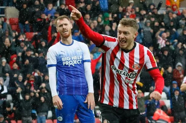 skysport-news: Tottenham Hotspur have officially announce the signing of star Attacking Midfield from sunderland. 3-years, €16.2 million was inked, as per ESPN, the star Attacking Midfield will arrive Tottenham Hotspur following…..