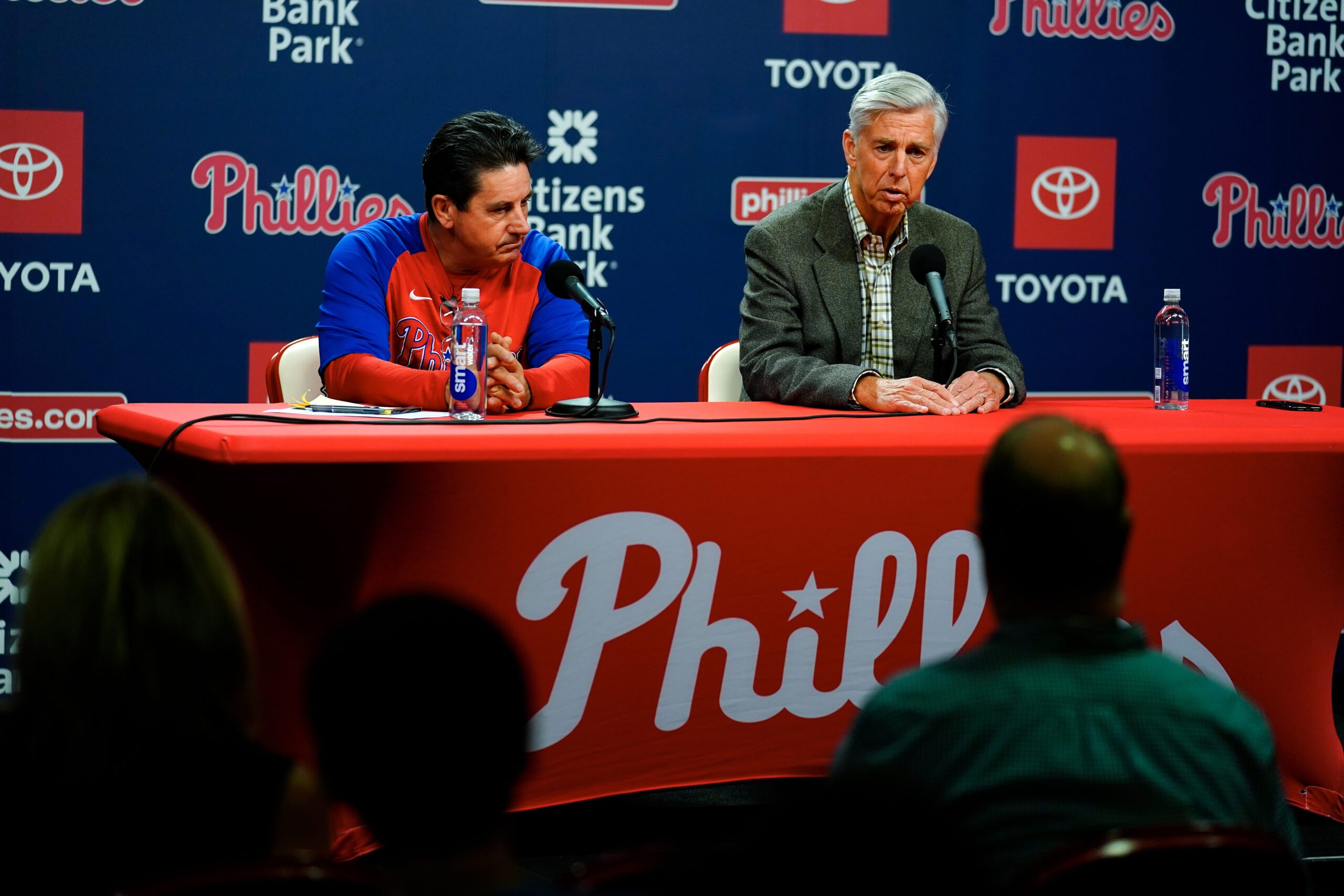 MLB-NEWS: The management of the Philadelphia Phillies has confirmed the significance of trading with the Reds following a $132.4 million agreement for an elite outfielder with the Cincinnati Reds. however……