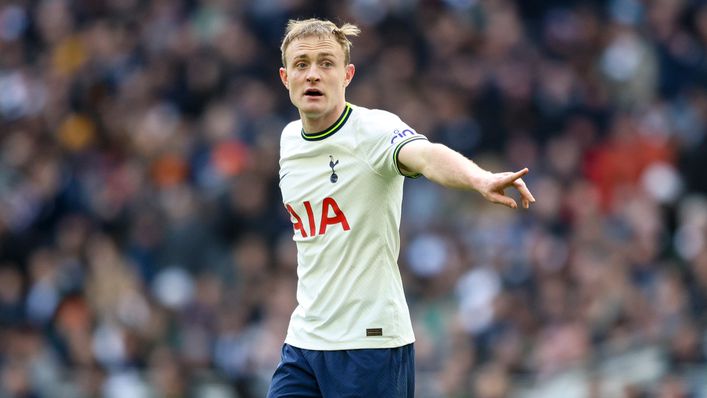 Fabrizio-news: A three-year, £31.3 million contract was agreed upon for the official acquisition of Tottenham’s ace defensive midfield player by Woles. According to Fabrizio, the £32 million Tottenham player repeatedly declines offers to quit the team after…
