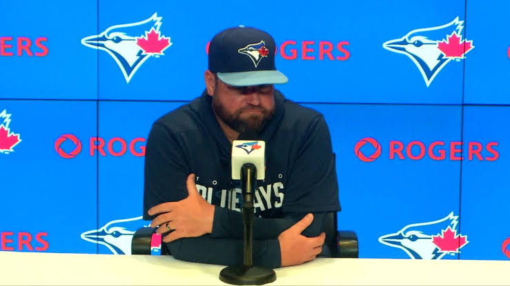 SAD NEWS: John Schneider head coach of Toronto Blue Jays Announced that Pitcher José Berríos is no Longer…..
