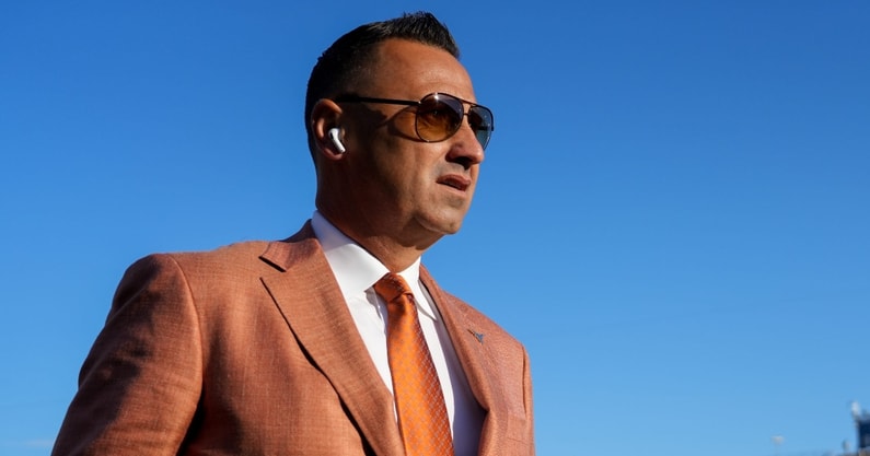 JUST NOW: texas longhorns coach  Steve Sarkisian Has Been suspended After A Controversial Comment In Interview