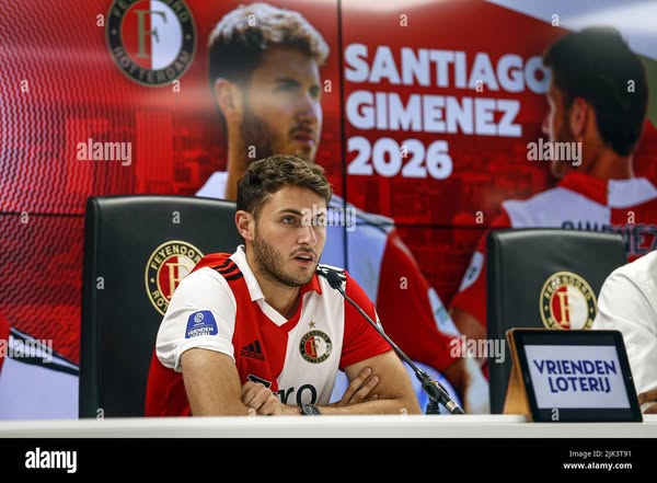 Breaking News: Santiago Giménez Signs Four-Year Contract at Ajax – Starts in January, Announced by Coach Francesco Farioli….