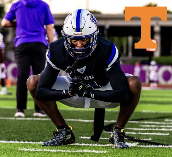 BREAKING: Elite 2025 DB Timothy Merritt has flipped his commitment from Miami to Tennessee….