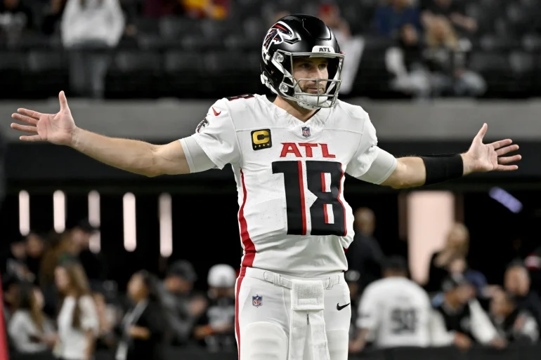 Breaking news: The Falcons replace veteran Kirk Cousins at quarterback with rookie Michael Penix Jr. Due to…