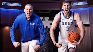 Breaking News: Andrew Carr” kentucky forward Wins Prestigious Maxwell Award for Excellence and Exceptional Contribution to…….