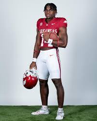 The Arkansas Razorback linebacker Stephen Dix Jr. has won the prestigious Maxwell Award for excellence and exceptional contribution to the game.