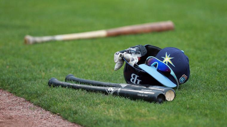 Trade News: Yankees blockbuster trade idea land $10.5 million All-Star from AL East rival…