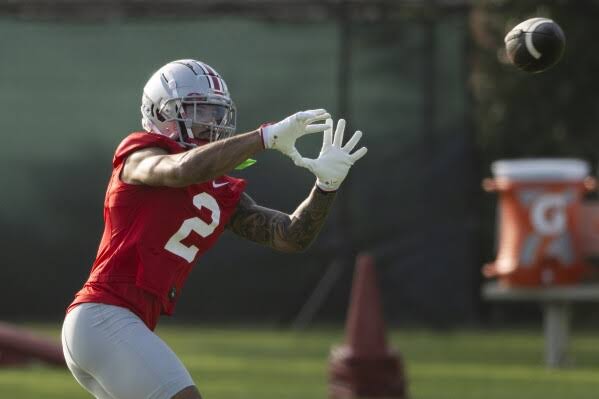Breaking news: Ohio State Upends College Football Playoff in Rose Bowl Rout of Oregon…
