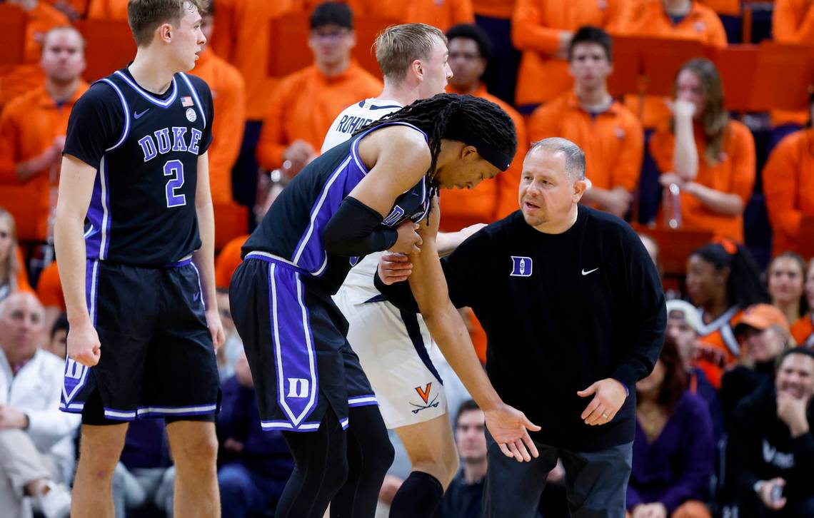 Key Duke basketball reserve Maliq Brown injured in game at Virginia. Here’s what we know… Read More