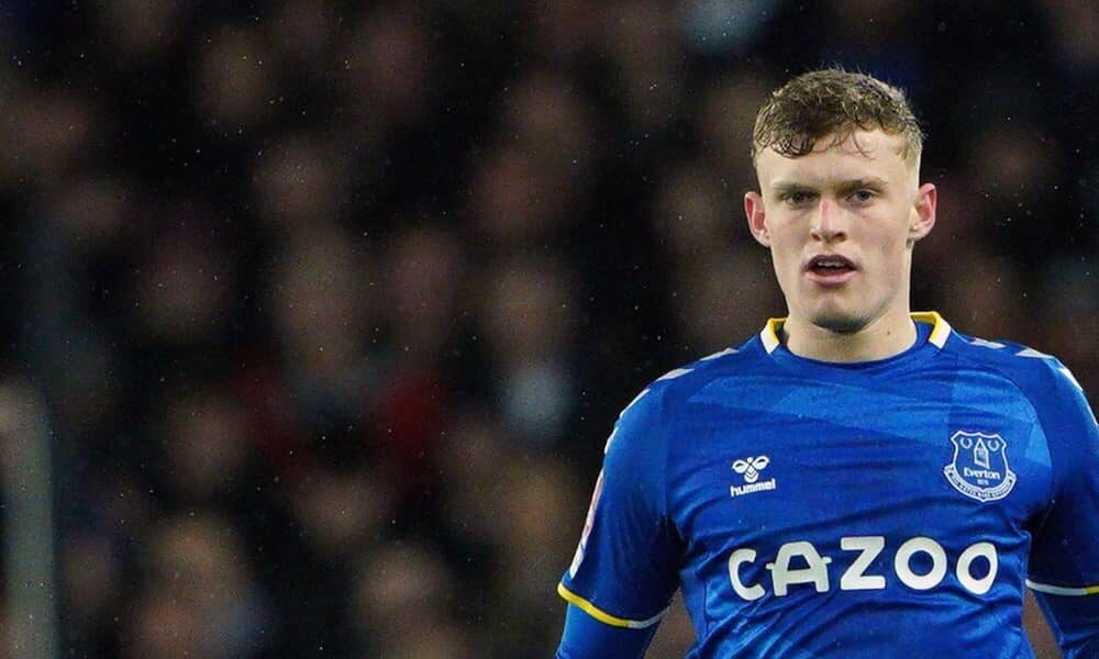 Just In: Tottenham leading race to sign Everton defender