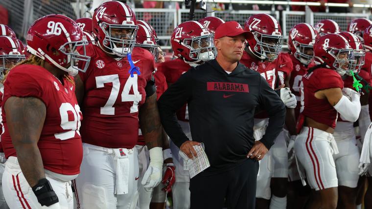 Alabama Football Coach Kalen DeBoer Faces Pressure: National Analyst Says He Must Deliver or Risk Being Fired…. Read more
