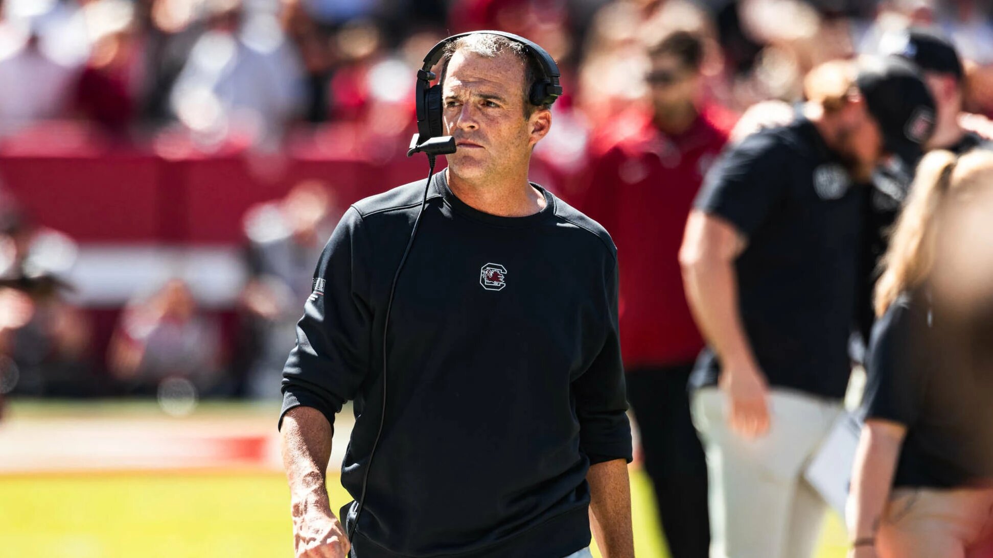 Just In: South Carolina sign defensive end whose dad works for Gamecocks