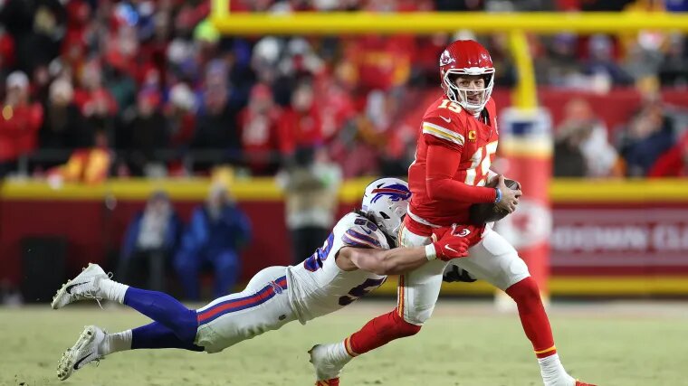 Patrick Mahomes welcomes new Kansas City Chiefs wide receiver from Philadelphia Eagles