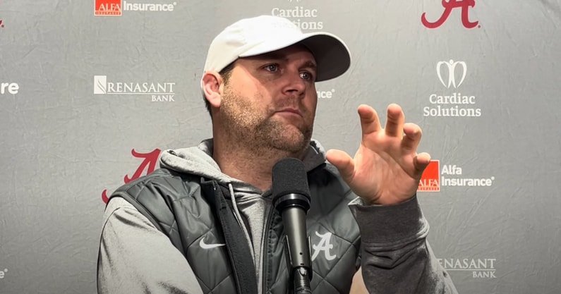 Alabama Football: DC Kane Wommack Sizes Up Transfers Calhoun, Collins in Spring Practice.