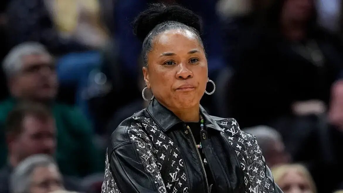 Dawn Staley reacts to having trio of South Carolina basketball players taken in 2025 WNBA Draft