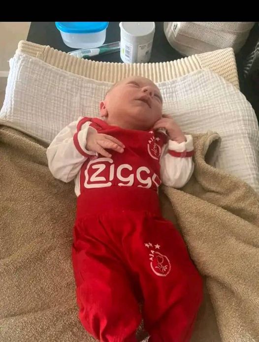 Triest Nieuws: Steven Berghwijn’s Drie Weken Oude Baby Overleden… Lees Meer 👇