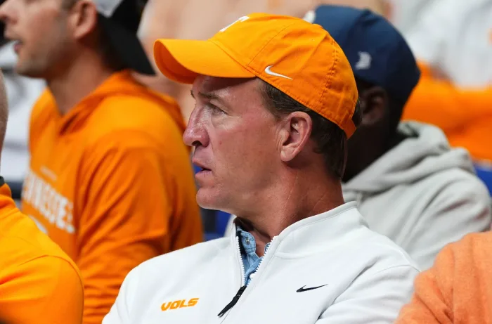‘Peyton was like, yep, he’ll be the No. 1 pick’ – It took one pass for Peyton Manning to identify a future No. 1 NFL Draft pick…