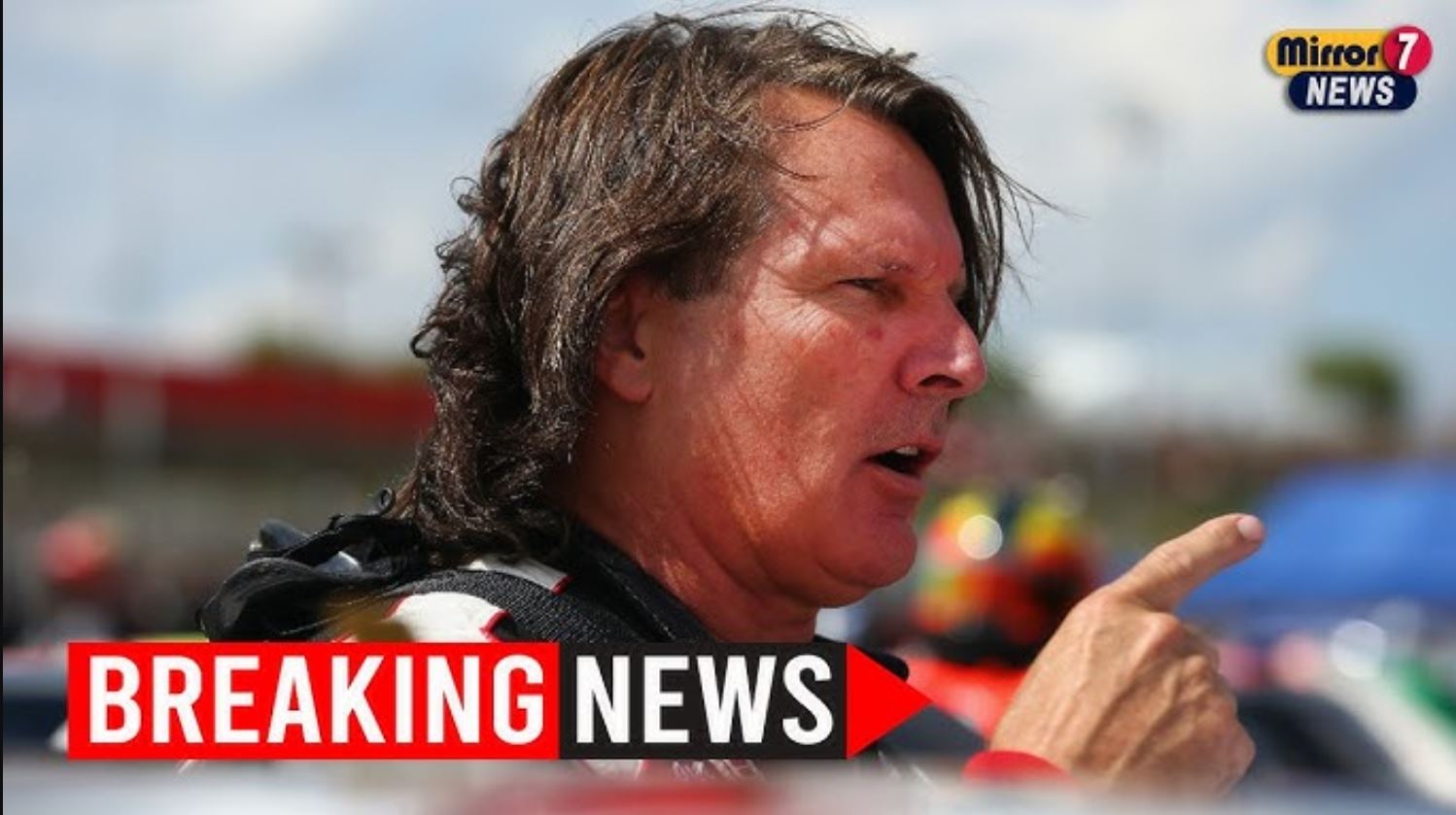 Dirt track hall of fame driver Scott Bloomquist believed dead in plane crash