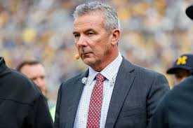 Breaking News: Urban Meyer Doesn’t Hold Back on Sherrone Moore Following Michigan’s Self-Imposed Punishment… Read more
