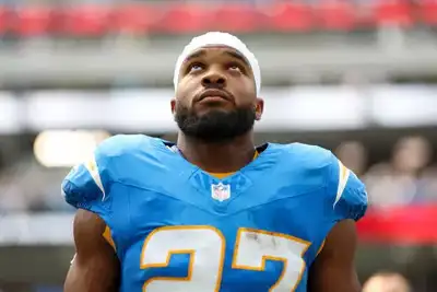 Broncos exploring backfield options: Veteran running backs to watch if J.K. Dobbins stays unsigned… Seee more