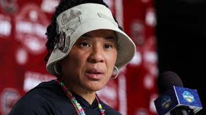 Breaking News: Dawn Staley Sends Father’s Day Message to Coach at South Carolina After His… Read more