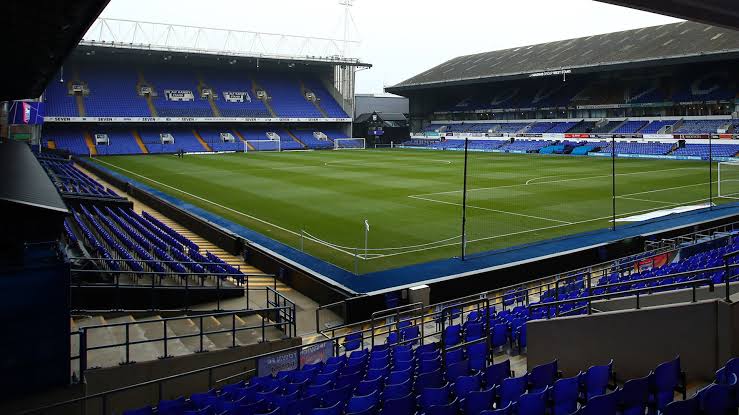 Ipswich Town make £18+ bid to sign star man praised by McKenna as “top performer”