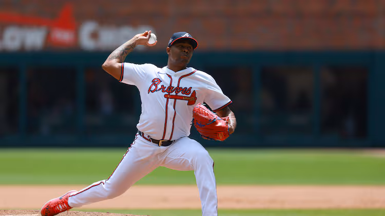 Braves’ Raisel Iglesias Wins NL Reliever of the Month Award